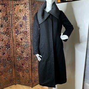 Sophia Cashmere Sz 8-10 Black Interior Quilt Cashmere Hidden Snap Front Coat